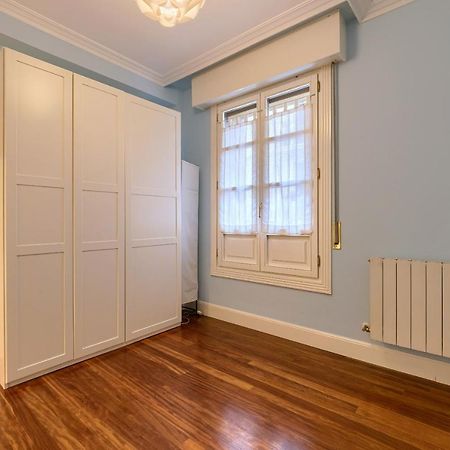 Apartamento Bailen Reformado Elegante Con Wifi Bilbao Exterior foto