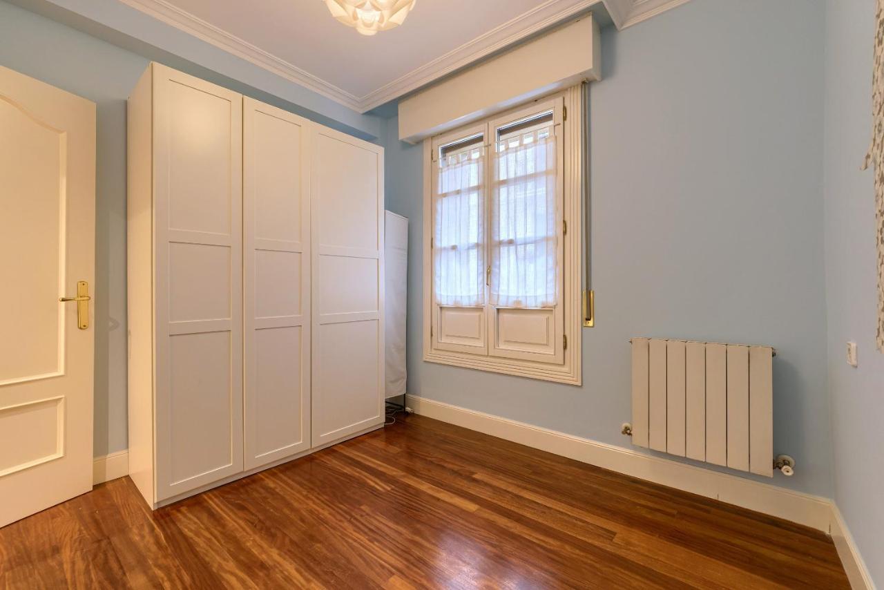 Apartamento Bailen Reformado Elegante Con Wifi Bilbao Exterior foto