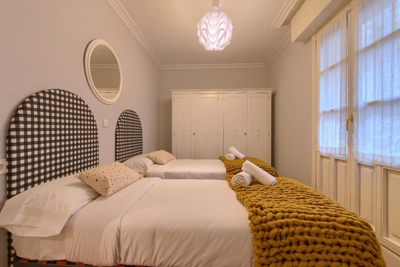 Apartamento Bailen Reformado Elegante Con Wifi Bilbao Exterior foto