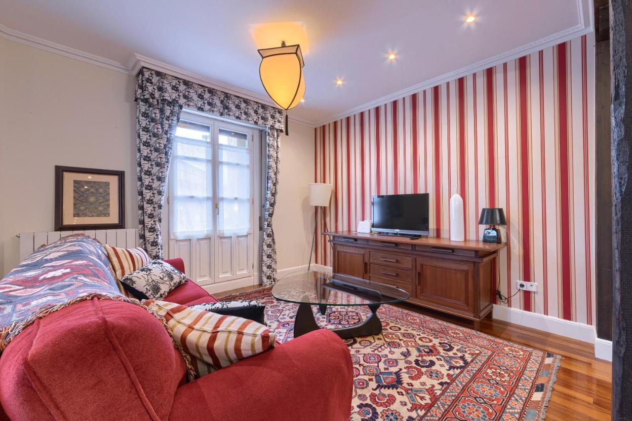 Apartamento Bailen Reformado Elegante Con Wifi Bilbao Exterior foto