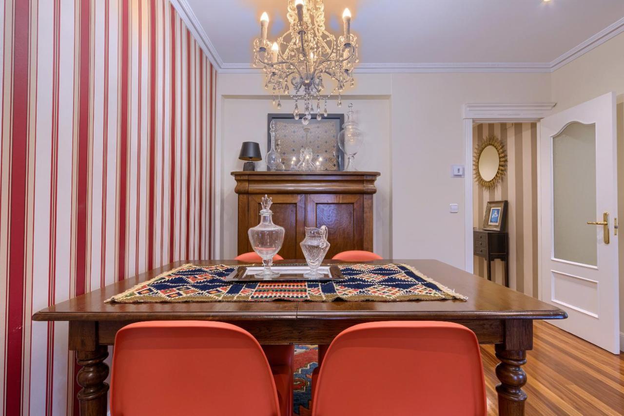 Apartamento Bailen Reformado Elegante Con Wifi Bilbao Exterior foto