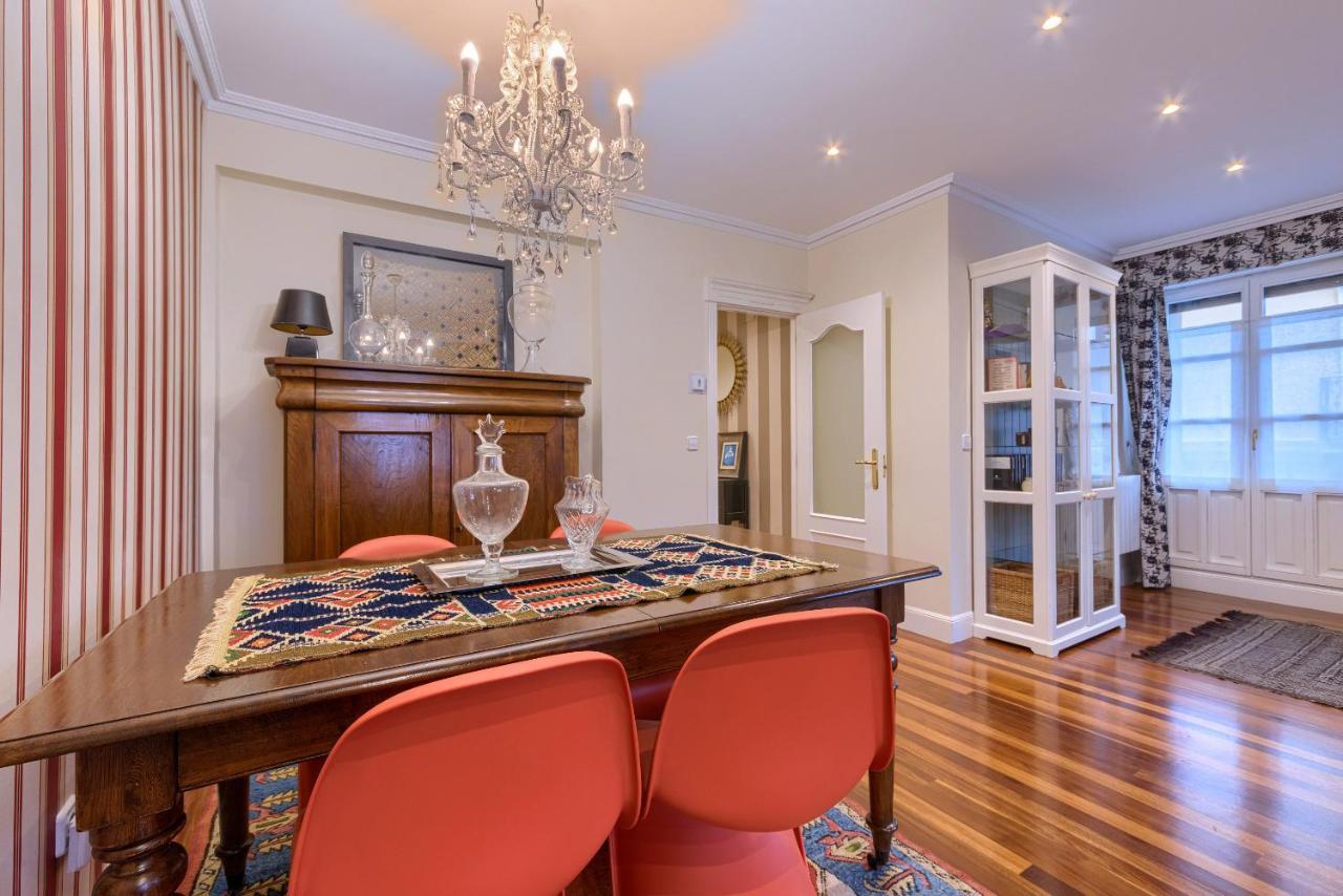 Apartamento Bailen Reformado Elegante Con Wifi Bilbao Exterior foto